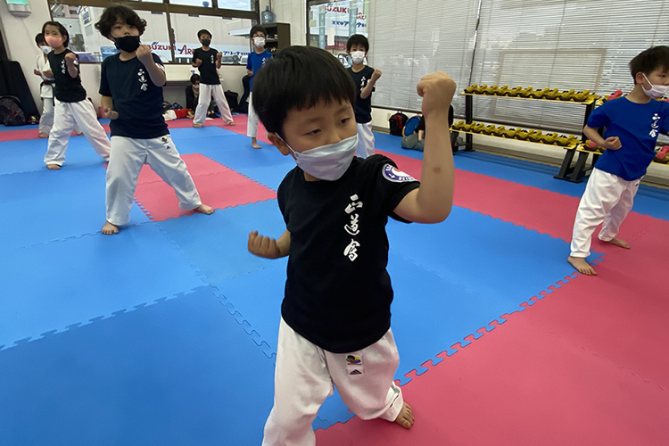 正道会館の理念「目的に応じたカリキュラム」イメージ写真